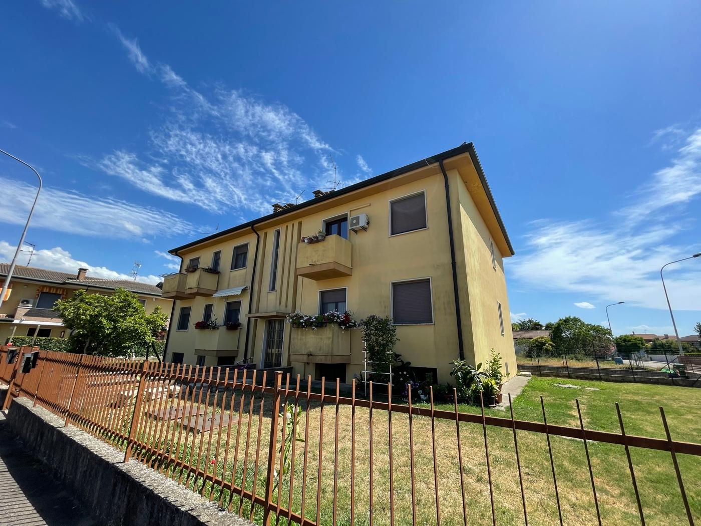 Appartamento in Via Giuseppe Mazzini 42, Bevilacqua