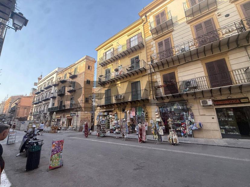 Quadrilocale in Via Maqueda 129, Palermo