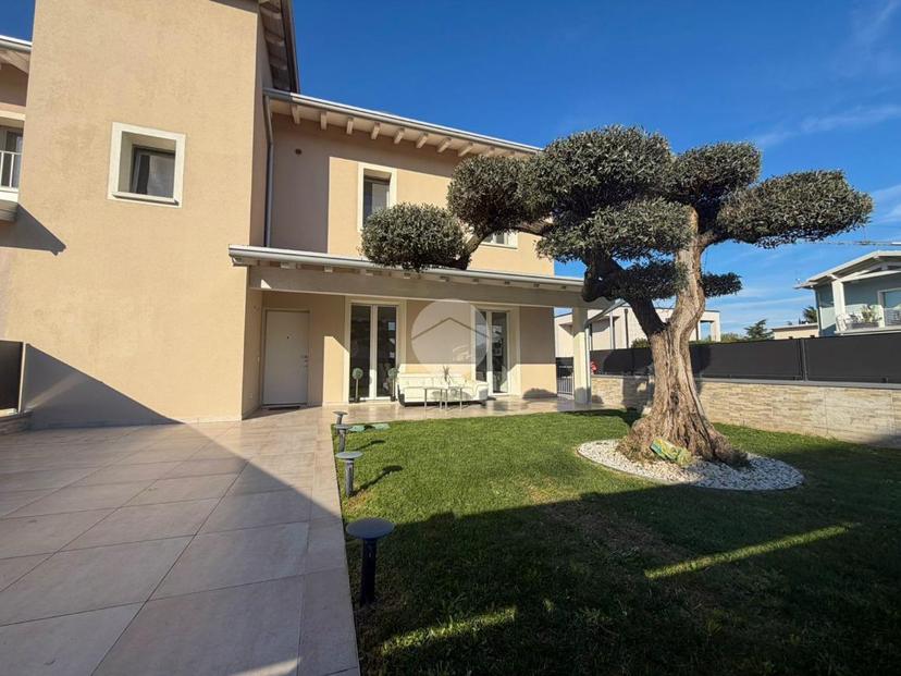 Villa in Via Risorgimento 190, Montichiari — foto 2 di 5