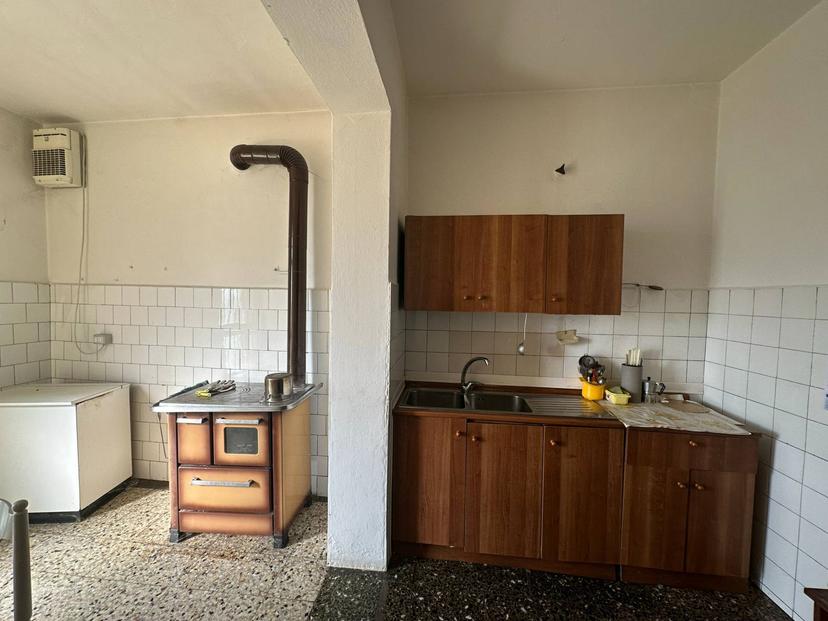Villa in Via Bolzanina, Forlì — foto 2 di 5