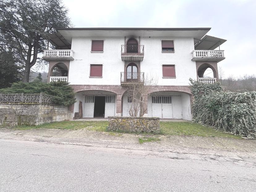 Villa a schiera in Via Ocrso Italia , Lugagnano Val d'Arda — foto 5 di 5