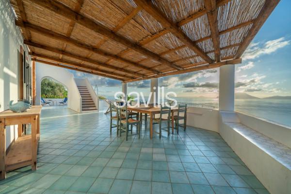 Villa, Lipari