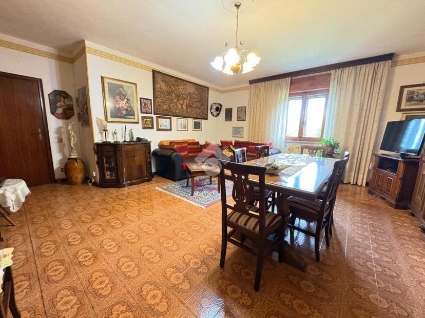 Casa indipendente in Str. di Massa 4, Narni — foto 3 di 5