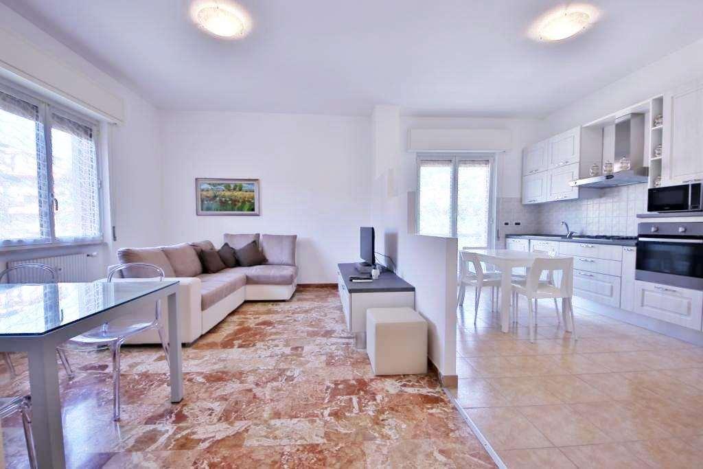 Appartamento in Via Migliarini, Arenzano