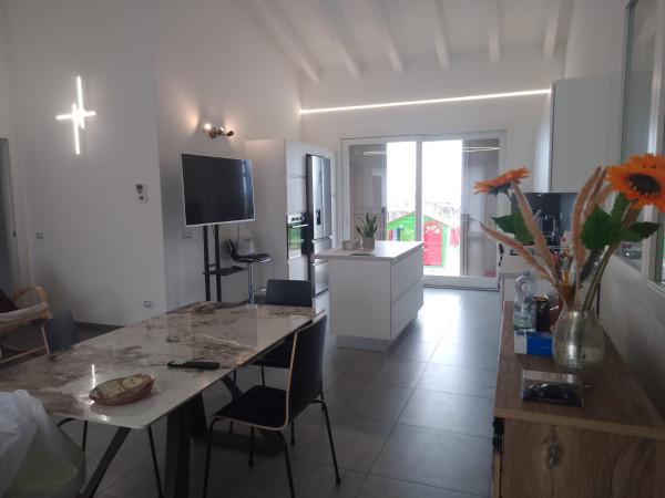 Villa a schiera in Via Sinistra Guerro 49, Castelvetro di Modena — foto 2 di 5