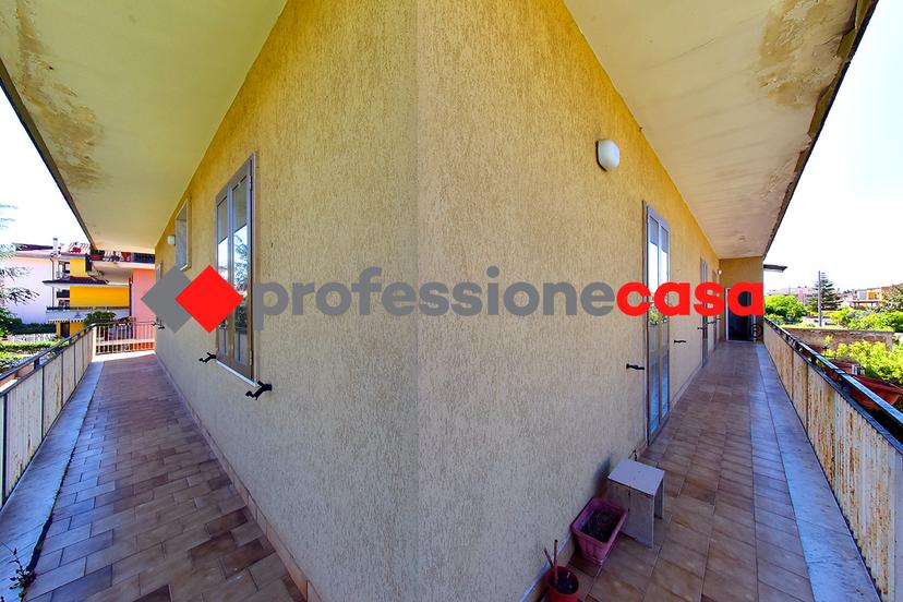 Quadrilocale in Via Bernasconi  17, San Nicola la Strada — foto 3 di 5
