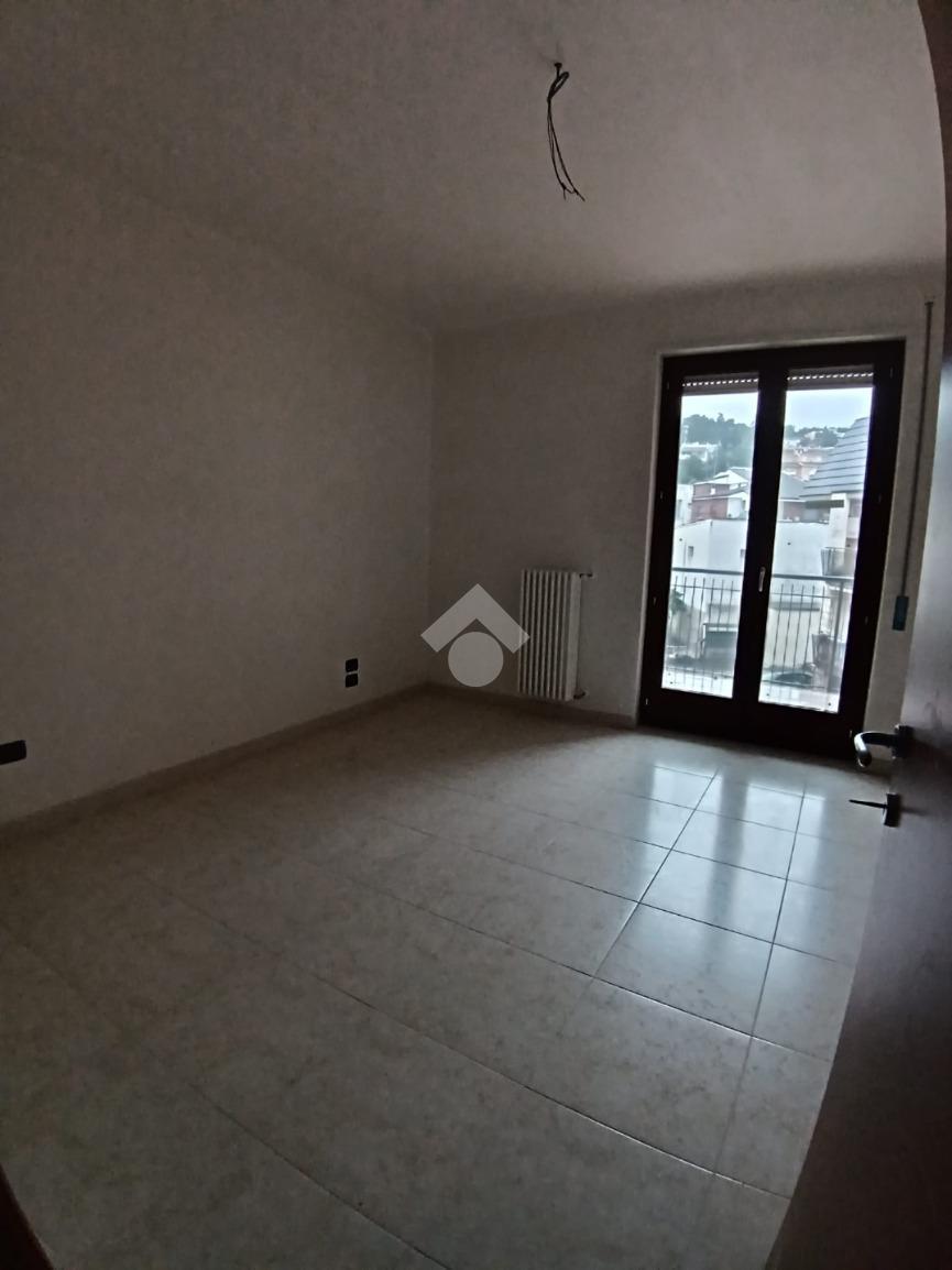 Quadrilocale in Viale della Repubblica 76, Cassano delle Murge