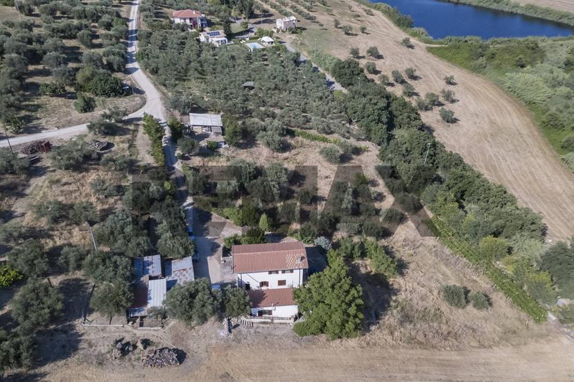 Casa indipendente in Strada Sant\'Agnese 12, Città Sant'Angelo — foto 2 di 5