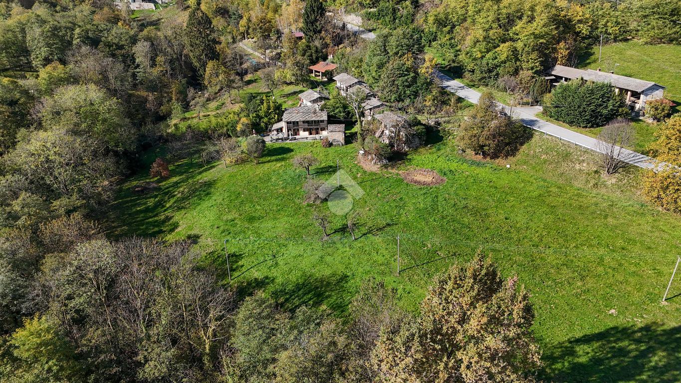 Casa indipendente in Via Cave 471, Bagnolo Piemonte