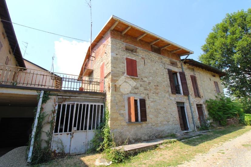 Casa indipendente in Via Magliatica 1, Baiso — foto 4 di 5