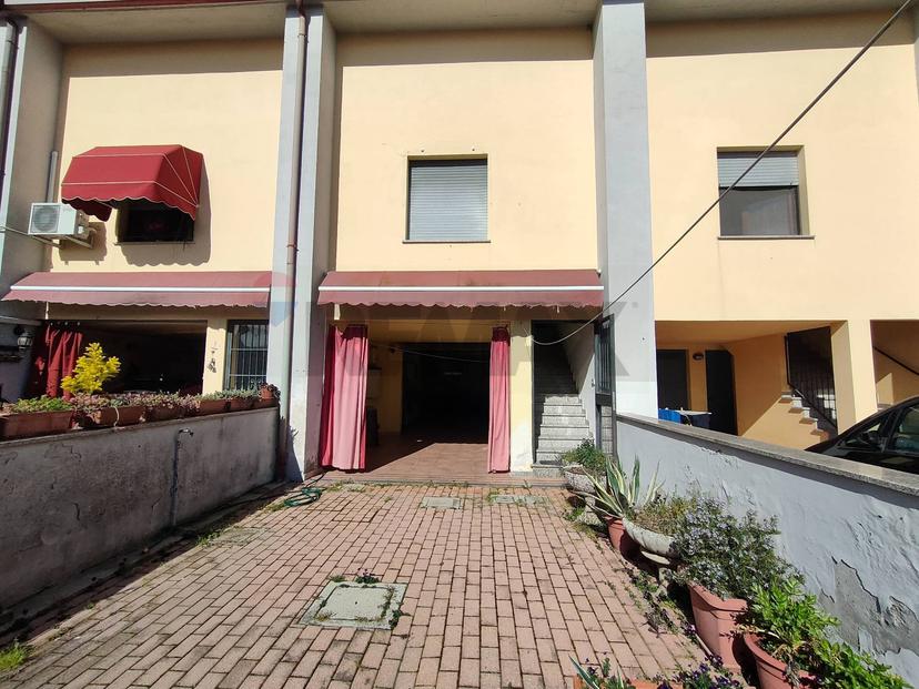 Villa a schiera in Reggio Pasquali 19, Tresignana — foto 2 di 5