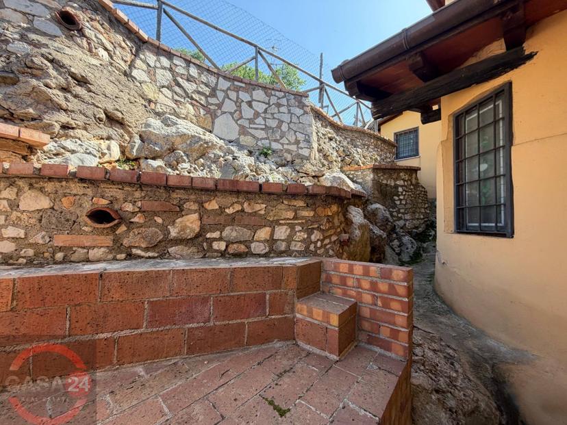 Villa in Via Nuova, Sezze — foto 2 di 5