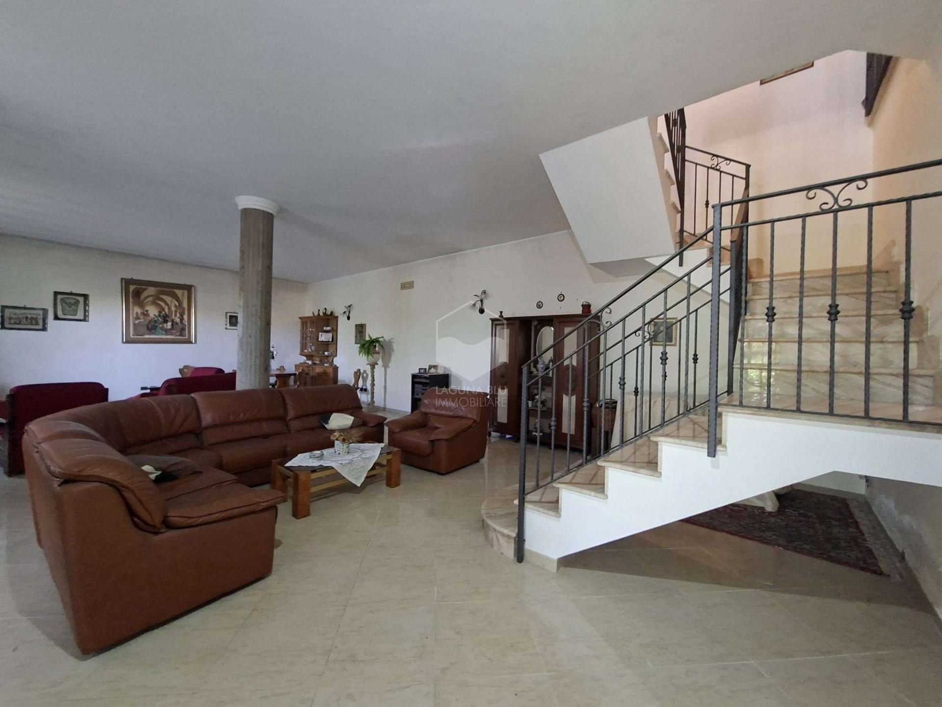 Villa unifamiliare in Ss 115, Mazara del Vallo