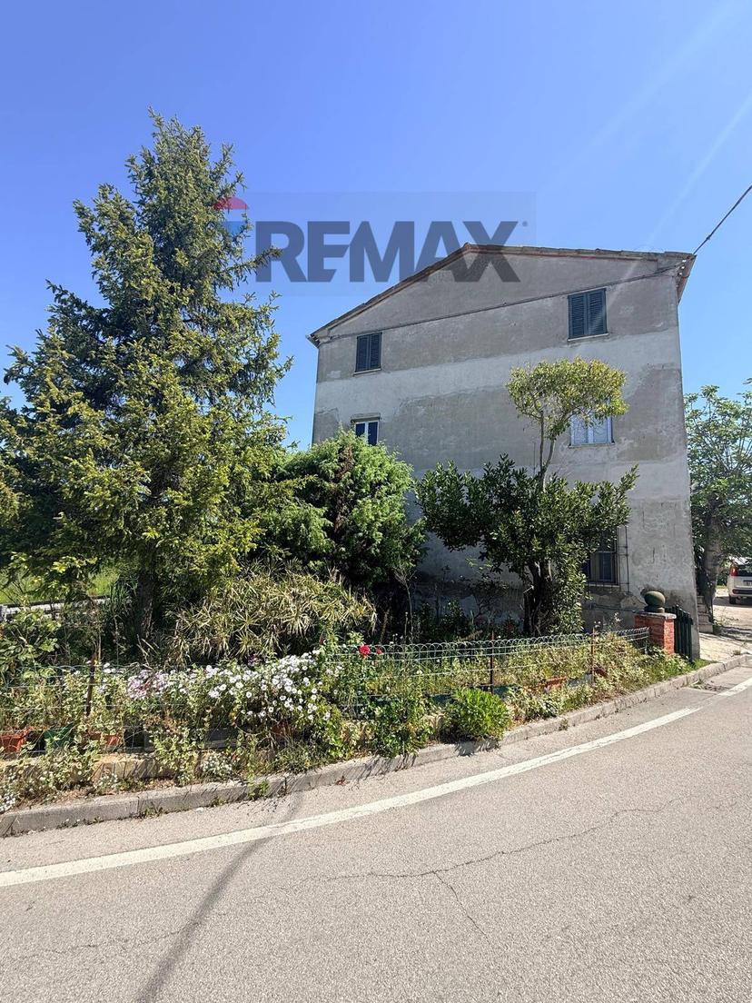 Casa indipendente in Contrada Coste 18, Staffolo — foto 4 di 5