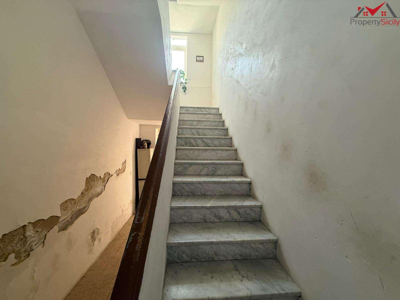 Trilocale, Porto Empedocle