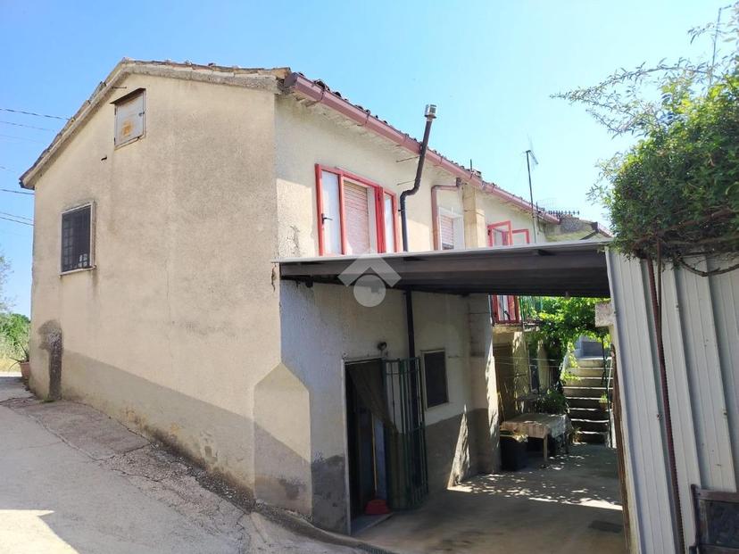 Casa indipendente in Contrada San Gregorio, Castelvetere sul Calore — foto 2 di 5
