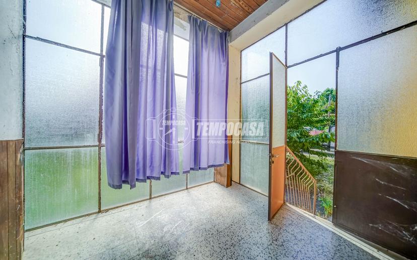 Villa in Via Isonzo 36, Azzate