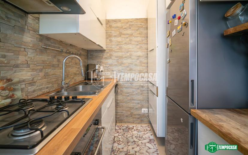 Bilocale in Via Achille Grandi 11, Nova Milanese — foto 3 di 5