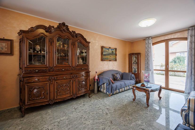 Villa in Via Giacomo Puccini, La Loggia — foto 3 di 5