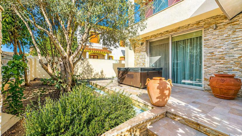 Villa unifamiliare in Via del Tricolore, Cagliari — foto 4 di 5