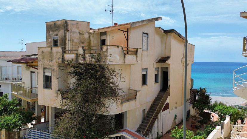 Casa indipendente in Via Raffaello Sanzio, Ribera — foto 2 di 5