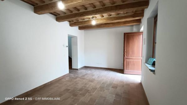 Quadrilocale in Via Fratelli Pasqualoni, Valfornace — foto 4 di 5