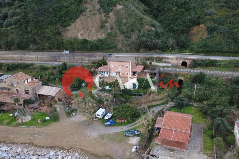 Quadrilocale, Santo Stefano di Camastra — foto 2 di 5