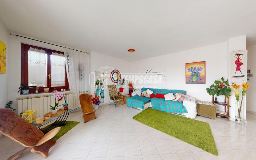Quadrilocale in Via IV Novembre 11, Vedano Olona — foto 4 di 5