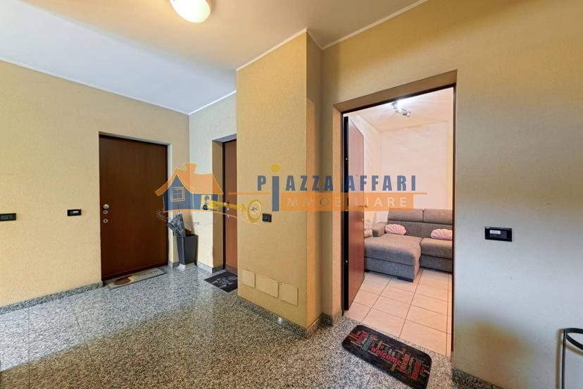 Bilocale in Via Pio XII 11, Carnago — foto 5 di 5