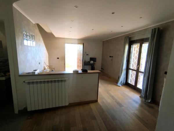 Villa plurifamiliare in Via Berna, Ladispoli — foto 3 di 5