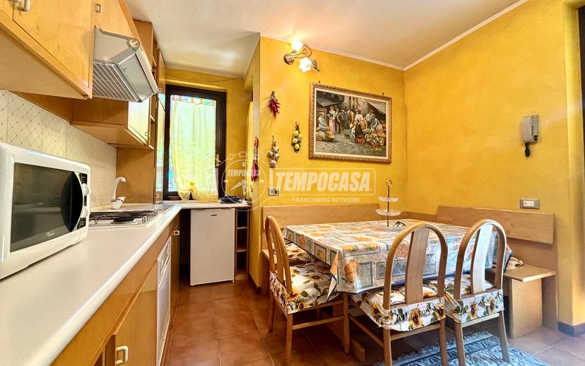 Bilocale in Via Giacomo Filippo Bolongaro 31, Stresa — foto 3 di 5