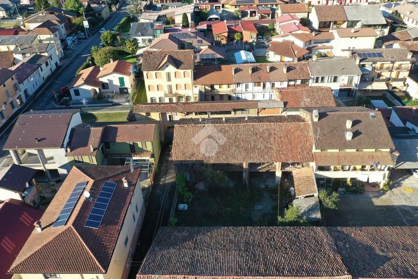 Villa in Via Martiri della Libertà 7, Vailate — foto 2 di 5