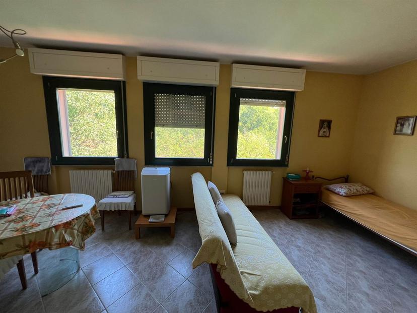 Monolocale, Salsomaggiore Terme — foto 3 di 5