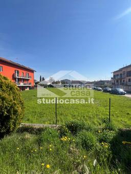 Trilocale in Via Savonarola, Valera Fratta