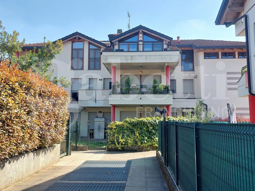 Trilocale in Via Pisacane 36a, Mornago — foto 5 di 5
