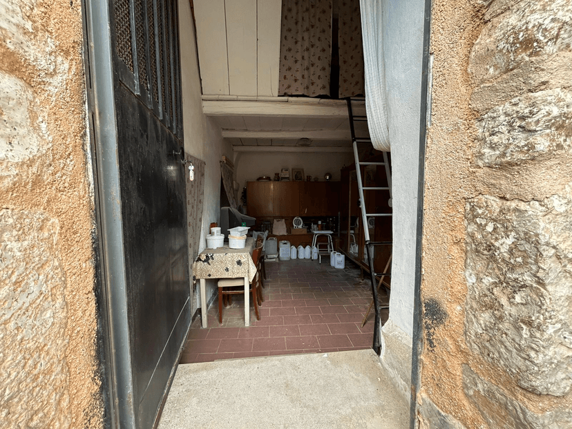 Casa indipendente in Vicolo Curvo 9, San Giovanni Rotondo — foto 2 di 5