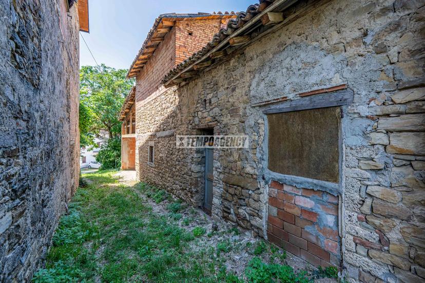 Rustico in Via Corniola-Grocci 259//263, Serramazzoni — foto 3 di 5