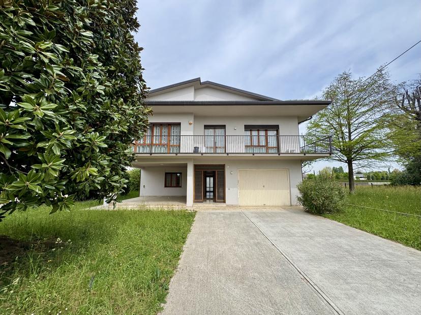 Casa indipendente in Quartiere Generale Giardino 29, Rossano Veneto — foto 2 di 5