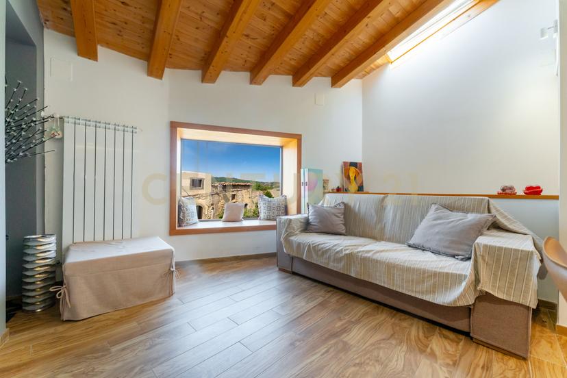 Casa indipendente in Via Giovan Guerrino 40, Montalbano Elicona