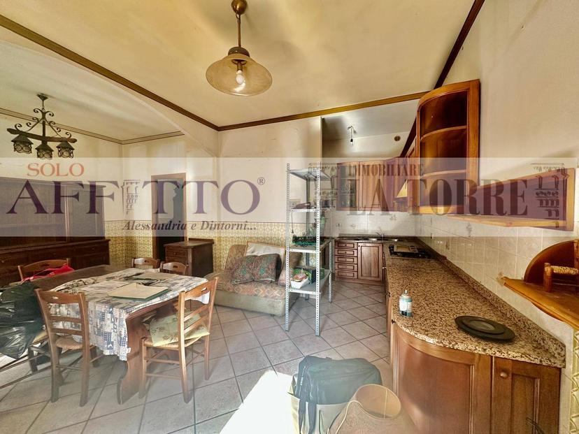Trilocale in Via Roma, Quargnento — foto 2 di 5