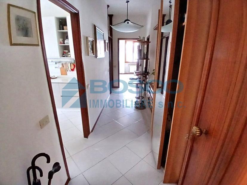 Trilocale in Via Monte Picchiara 14b, La Spezia