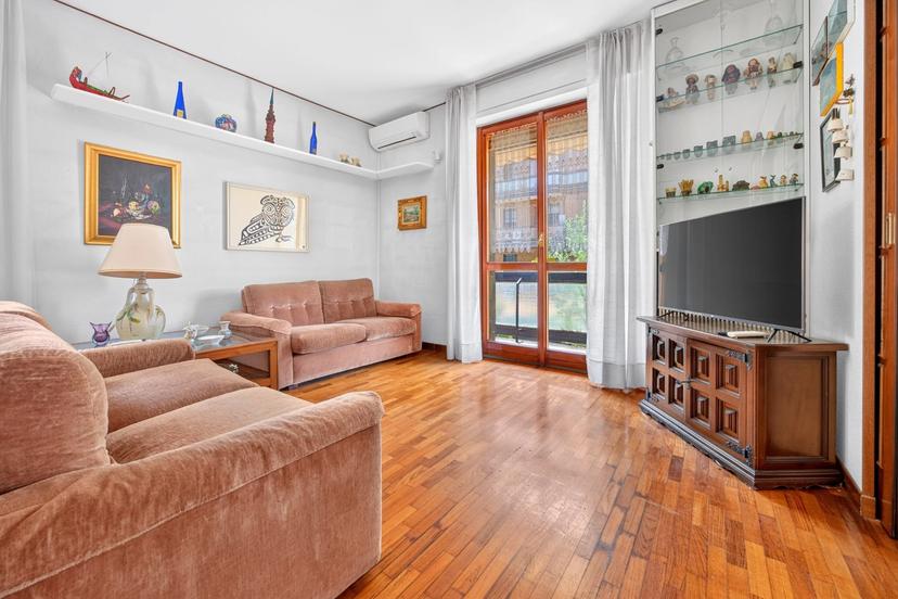 Quadrilocale in Via Campo Gallo, 78, Arese — foto 2 di 5