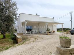 Villa in Strada Vicinale Melpignano, Castrignano de' Greci