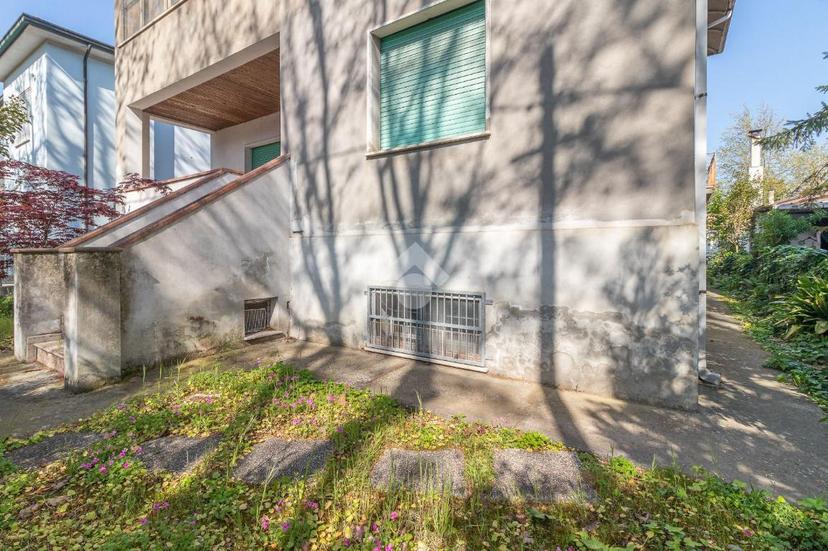 Casa indipendente in Viale C. Menotti 9, Cesenatico — foto 4 di 5