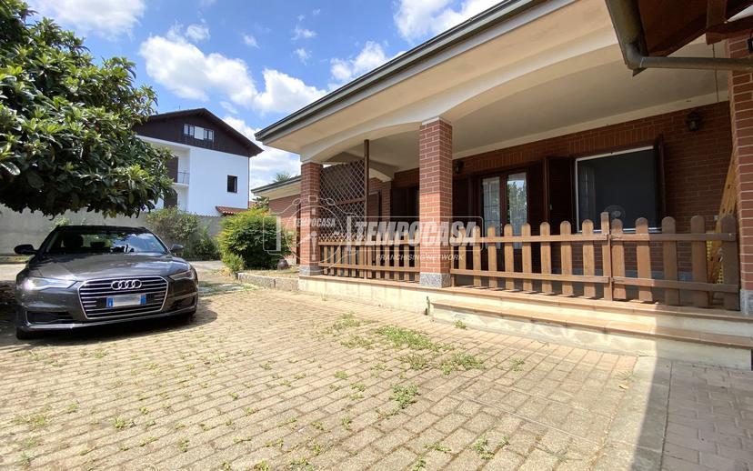 Casa indipendente in Via San Michele, Vigliano Biellese — foto 4 di 5