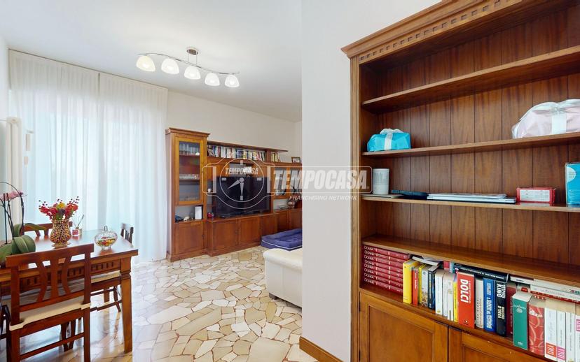 Bilocale in Viale John E Robert Kennedy 15, Besana in Brianza — foto 3 di 5