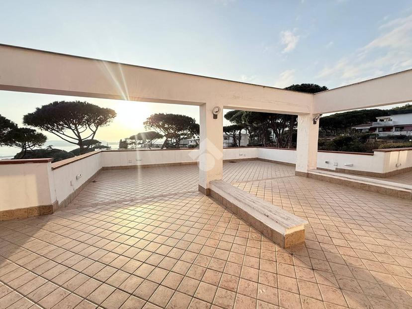 Villa in Via Vecchia delle Vigne 11, Pozzuoli — foto 5 di 5