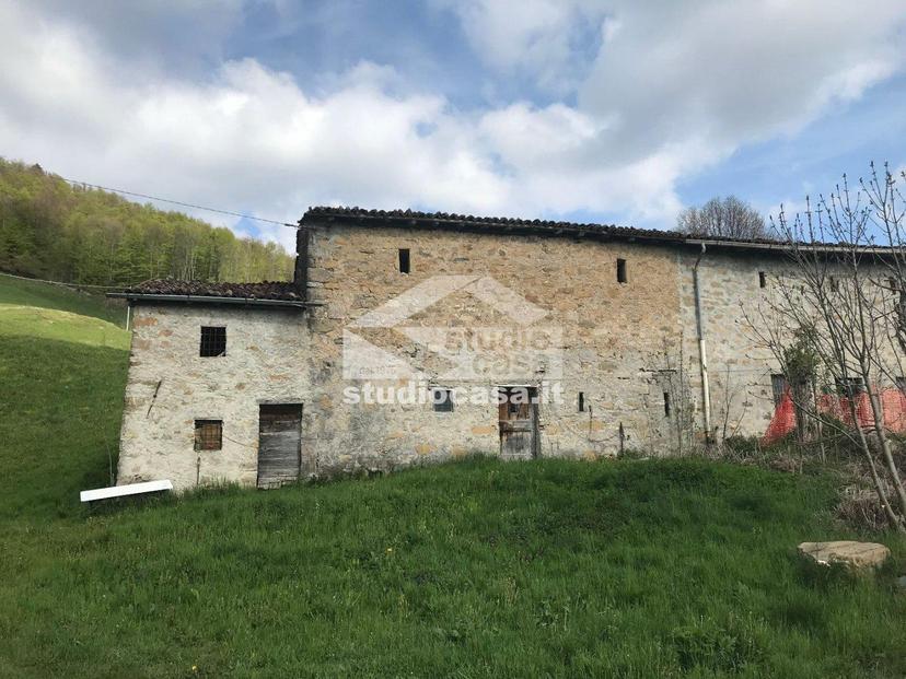 Casale in Via Risorgimento, Dossena — foto 2 di 2