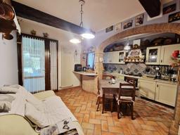 Villa bifamiliare in Piazza Don Giuseppe Andreoli 29, San Possidonio