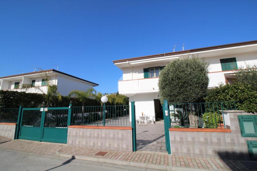 Villa in Via Francesco Gregorio 32, Capaccio — foto 5 di 5